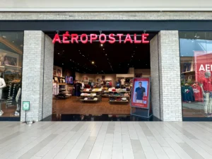 AÉROPOSTALE