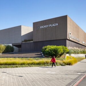 Jockey Plaza Shopping funciona em horário regular na Sexta-Feira Santa