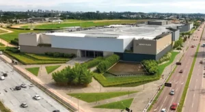Jockey Plaza Shopping comemora seis anos com forte crescimento e novas lojas