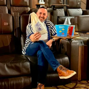 Jockey Cine Craft promove edição solidária com produção de mantinhas para gestantes